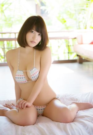 梦莹和翁屋顶欢爱十八集