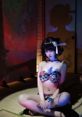 从天而降的少女